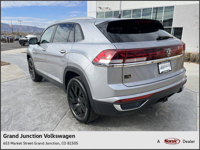 new 2025 Volkswagen Atlas Cross Sport car, priced at $46,001