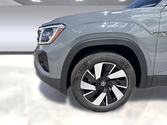 new 2026 Volkswagen Atlas Cross Sport car, priced at $47,991