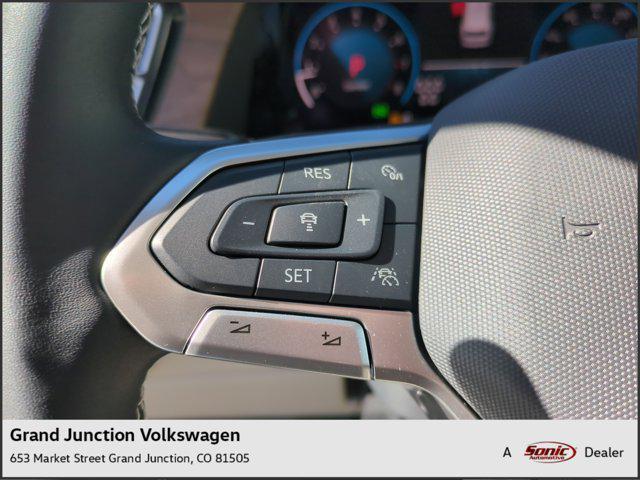 new 2025 Volkswagen Atlas car, priced at $44,511