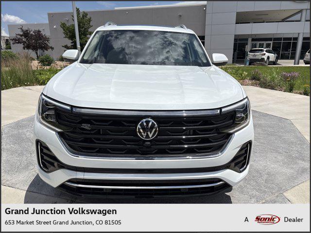 new 2025 Volkswagen Atlas car, priced at $54,611