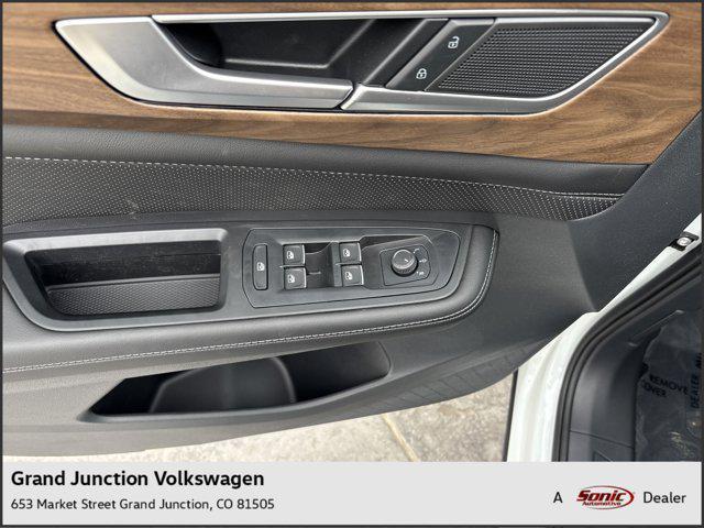 new 2025 Volkswagen Atlas car, priced at $40,991
