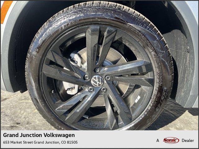 new 2024 Volkswagen Tiguan car, priced at $36,211