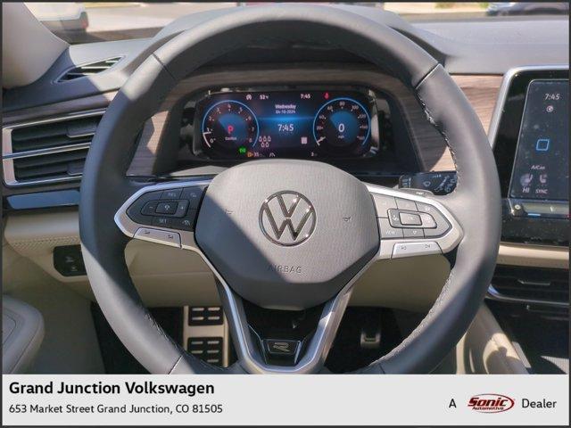 new 2024 Volkswagen Atlas car, priced at $52,751