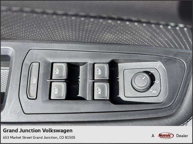 new 2025 Volkswagen Atlas Cross Sport car, priced at $44,121