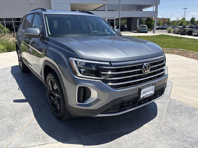 new 2025 Volkswagen Atlas car, priced at $47,142