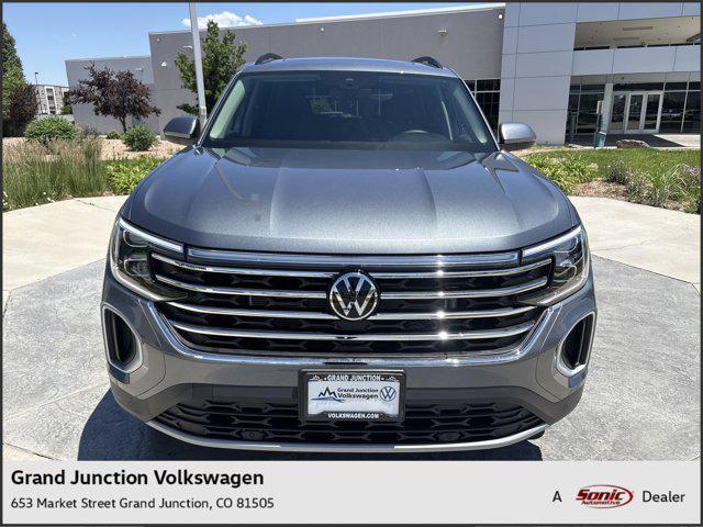 new 2025 Volkswagen Atlas car, priced at $48,945