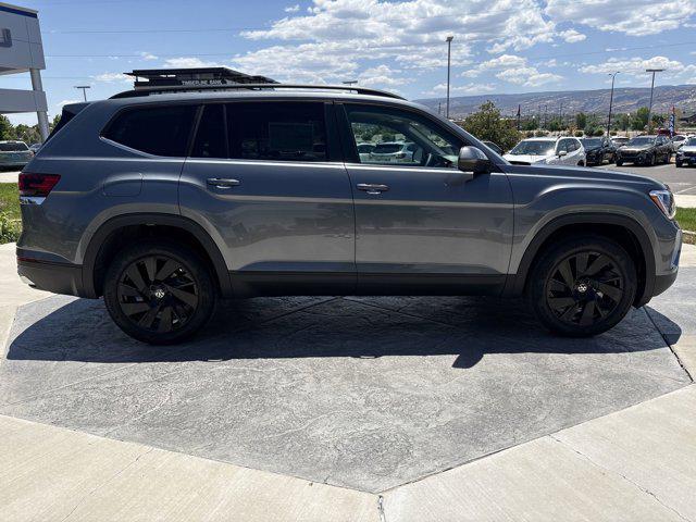 new 2025 Volkswagen Atlas car, priced at $47,142