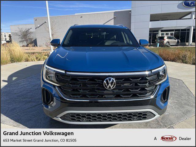 new 2025 Volkswagen Atlas Cross Sport car, priced at $45,301