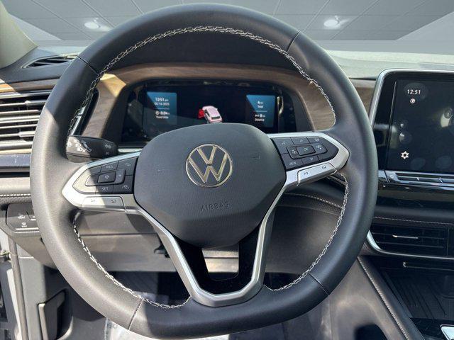 new 2025 Volkswagen Atlas car, priced at $43,843