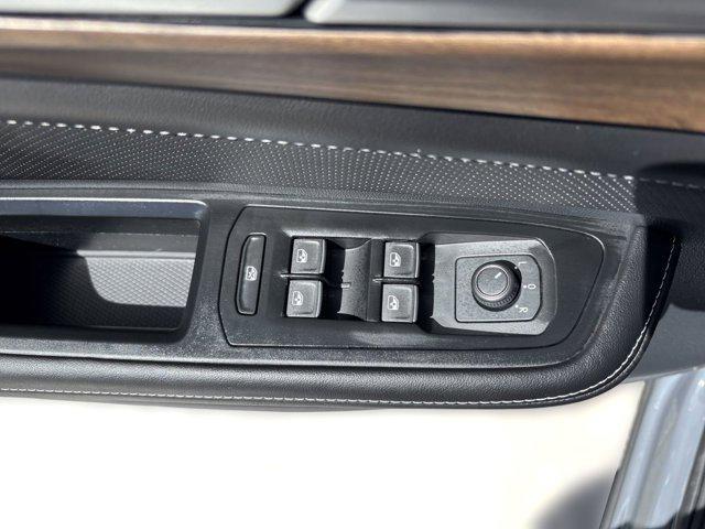 new 2025 Volkswagen Atlas car, priced at $43,843