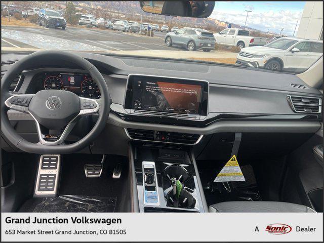 new 2024 Volkswagen Atlas car, priced at $50,073