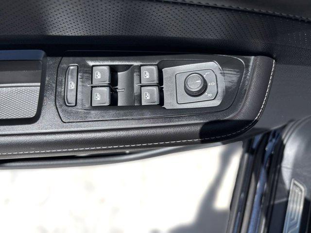 new 2025 Volkswagen Atlas car, priced at $43,522