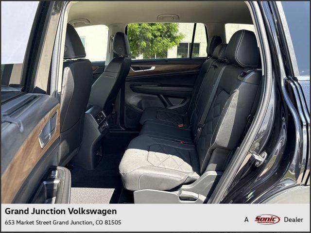 new 2025 Volkswagen Atlas car, priced at $45,311
