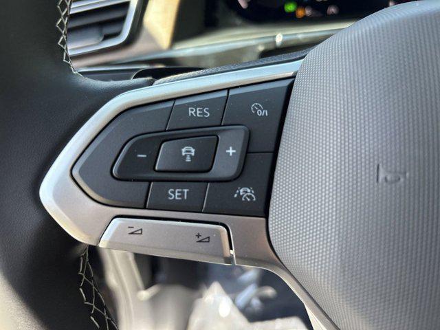 new 2025 Volkswagen Atlas car, priced at $43,522