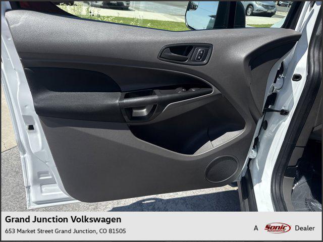 used 2022 Ford Transit Connect car, priced at $29,999