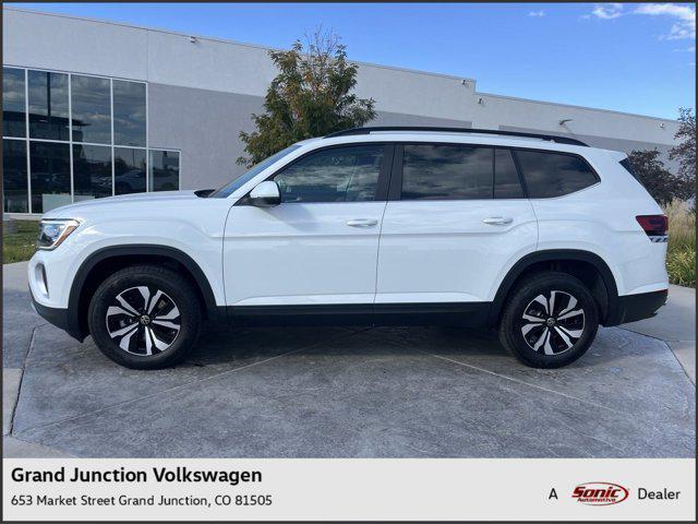 new 2024 Volkswagen Atlas car, priced at $39,811