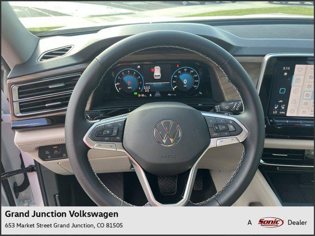 new 2024 Volkswagen Atlas car, priced at $39,811