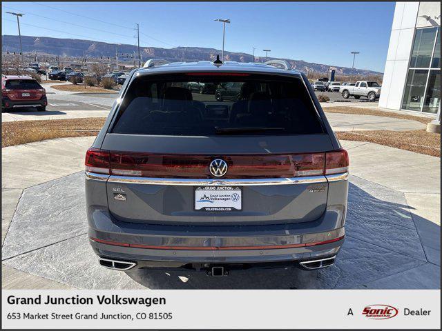 new 2025 Volkswagen Atlas car, priced at $54,771