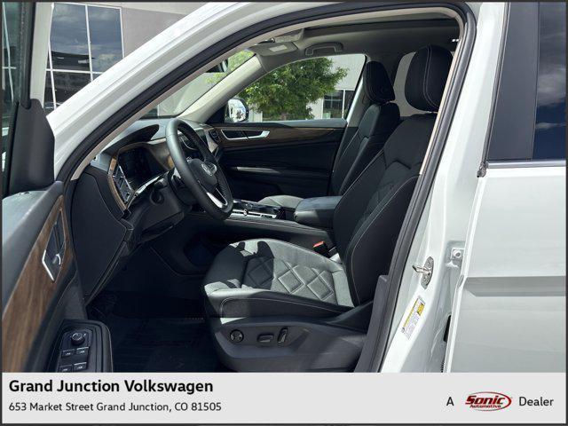 new 2025 Volkswagen Atlas car, priced at $46,511