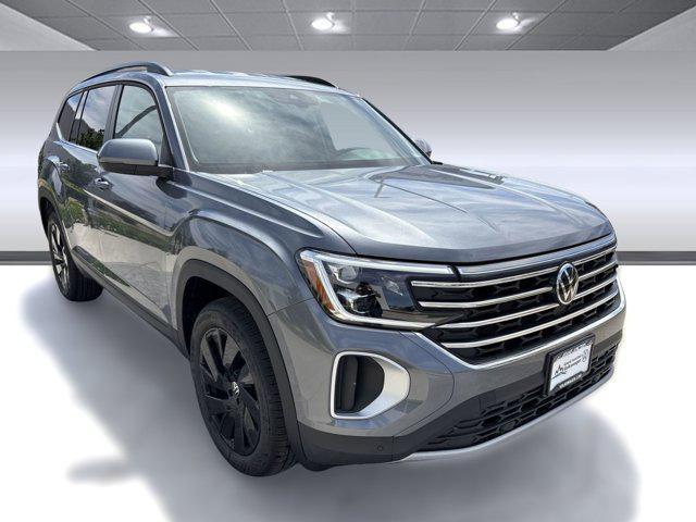 new 2025 Volkswagen Atlas car, priced at $43,522