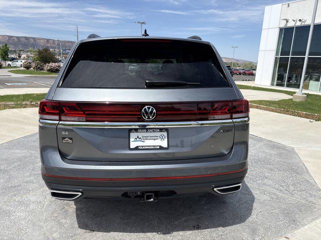 new 2025 Volkswagen Atlas car, priced at $45,472