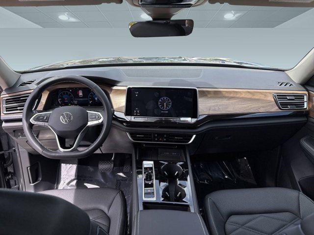 new 2025 Volkswagen Atlas car, priced at $43,522
