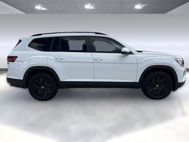 new 2025 Volkswagen Atlas car, priced at $43,073