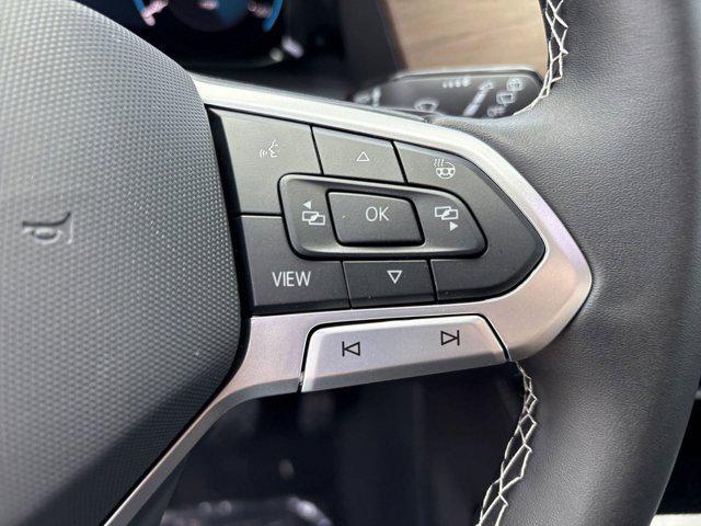 new 2025 Volkswagen Atlas car, priced at $43,073