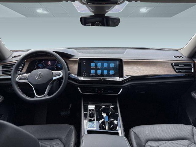 new 2025 Volkswagen Atlas car, priced at $43,073