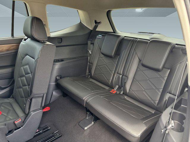 new 2025 Volkswagen Atlas car, priced at $43,073