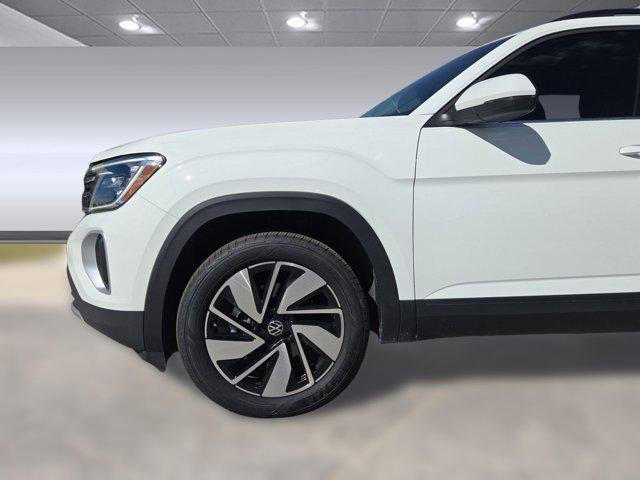 used 2024 Volkswagen Atlas car, priced at $31,998