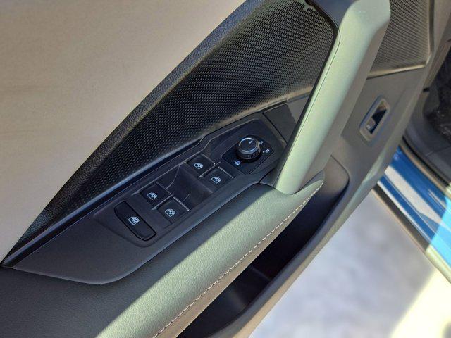 new 2025 Volkswagen Tiguan car, priced at $36,321