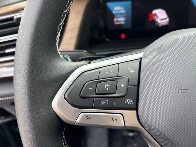 new 2025 Volkswagen Atlas car, priced at $46,781