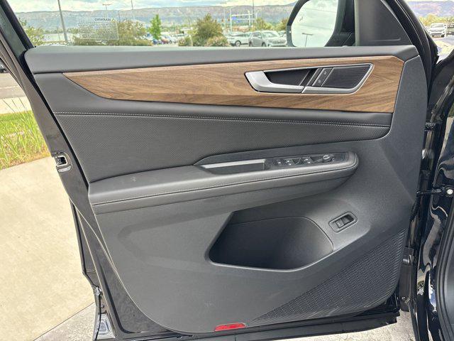 new 2025 Volkswagen Atlas car, priced at $46,781