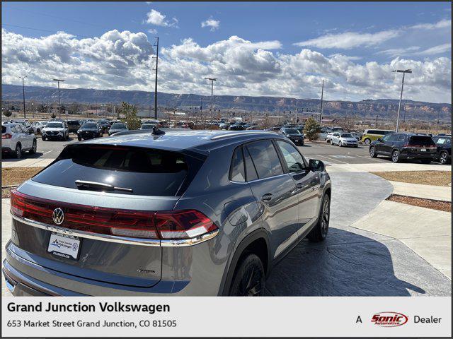 new 2025 Volkswagen Atlas Cross Sport car, priced at $45,911