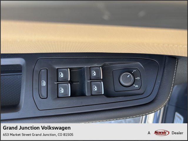 new 2025 Volkswagen Atlas Cross Sport car, priced at $45,911