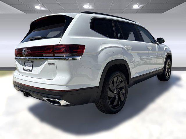 new 2025 Volkswagen Atlas car, priced at $43,522