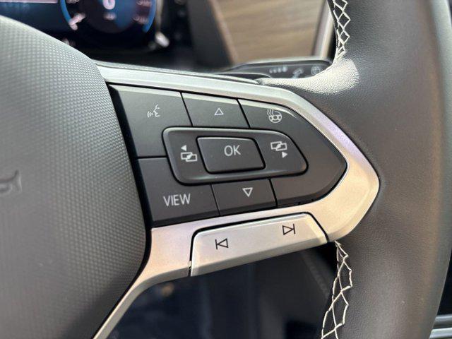 new 2025 Volkswagen Atlas car, priced at $43,073