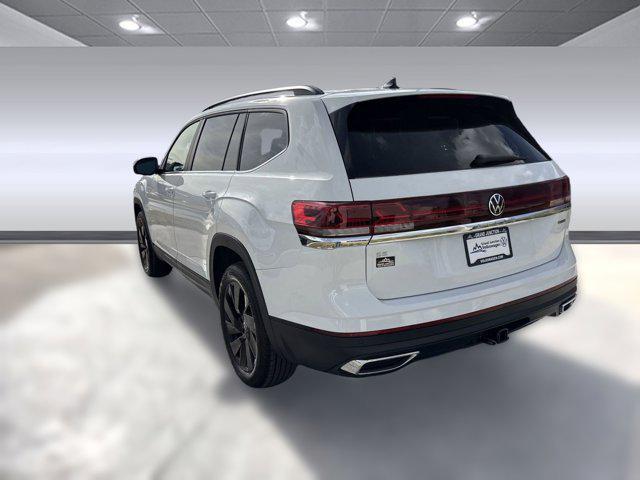 new 2025 Volkswagen Atlas car, priced at $43,073