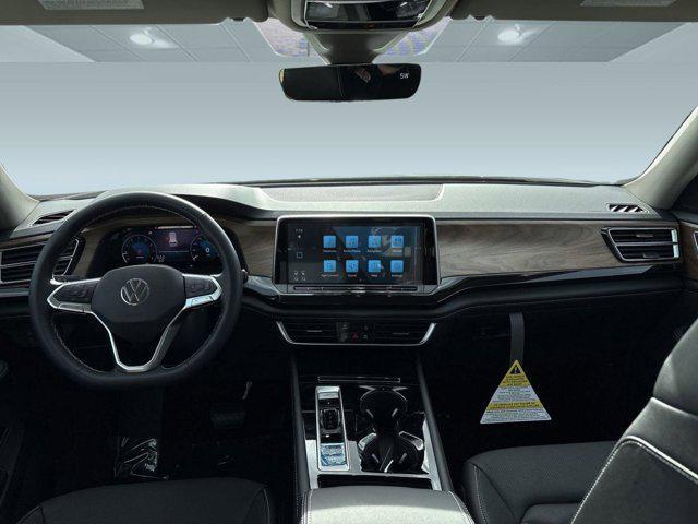 new 2025 Volkswagen Atlas car, priced at $43,073