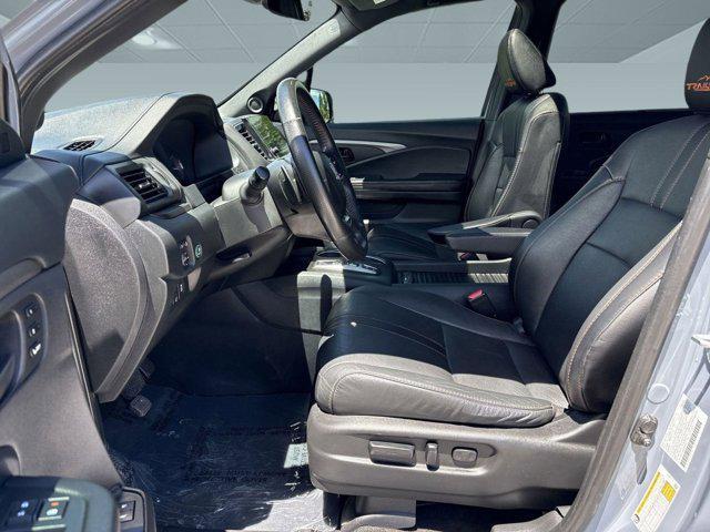 used 2022 Honda Passport car, priced at $28,496