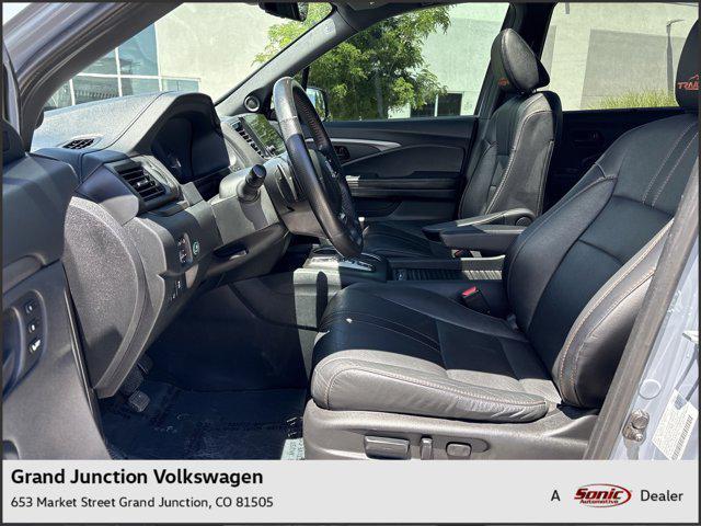 used 2022 Honda Passport car, priced at $29,999