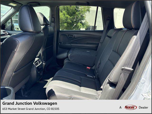 used 2022 Honda Passport car, priced at $29,999