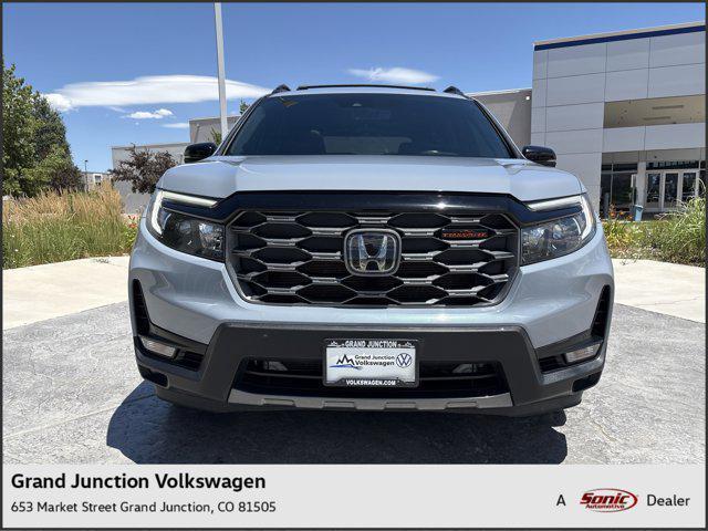 used 2022 Honda Passport car, priced at $29,999
