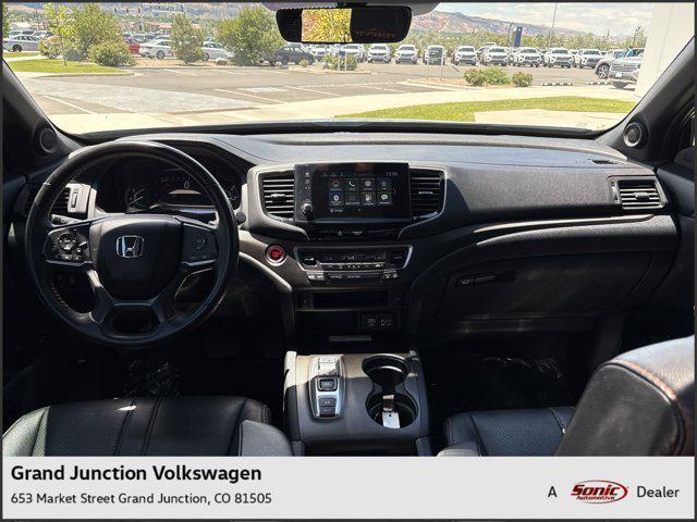 used 2022 Honda Passport car, priced at $29,999