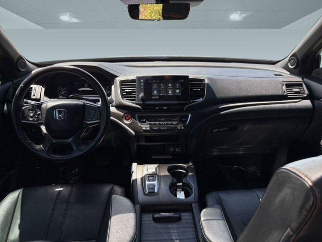 used 2022 Honda Passport car, priced at $28,496