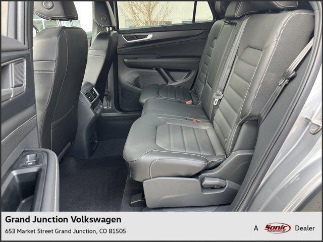 new 2024 Volkswagen Atlas Cross Sport car, priced at $44,005