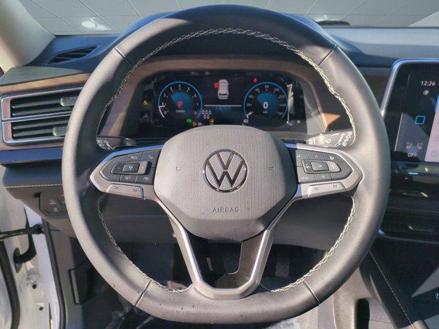 new 2025 Volkswagen Atlas car, priced at $39,881