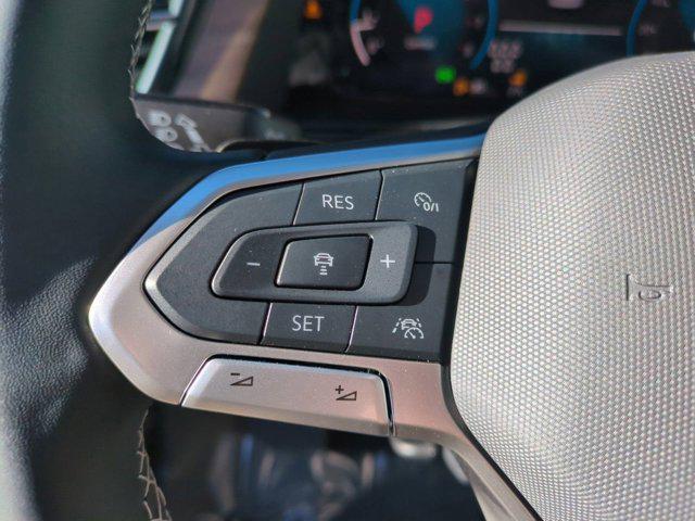 new 2025 Volkswagen Atlas car, priced at $39,881