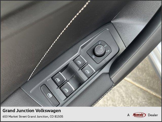 new 2024 Volkswagen Tiguan car, priced at $35,943